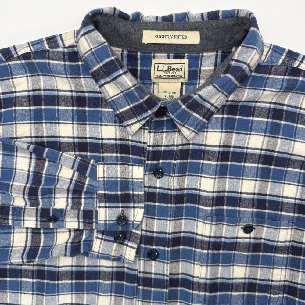 L.L.Bean Flannel Shirt Mens XL Blue White Plaid 502830 Slightly Fitted Cotton